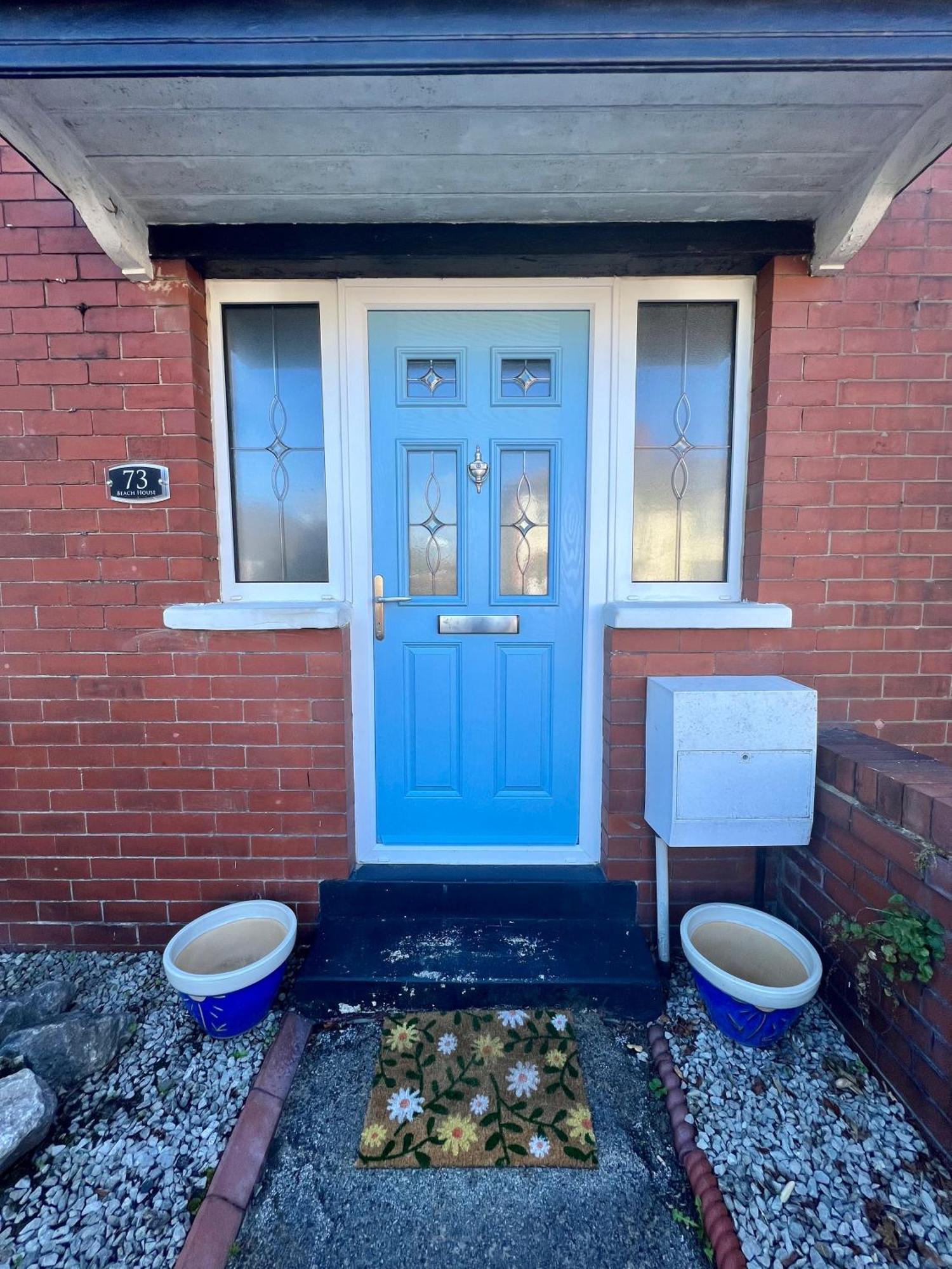 Lovely, Sunny House, By The Beach & Centre! Lytham St Annes Exterior foto